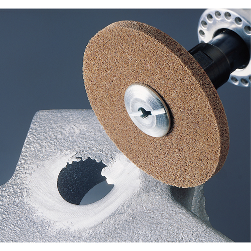 Scotch-Brite EXL Unitized Deburring Wheels, 3" x 1/4", 3/16" Arbor, 6S Grit MAS Chibougamau