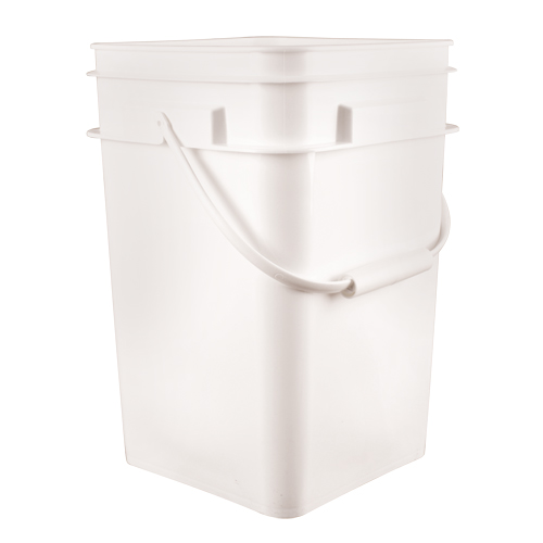 Square Pail, Plastic, 4.25 gal. MAS Chibougamau