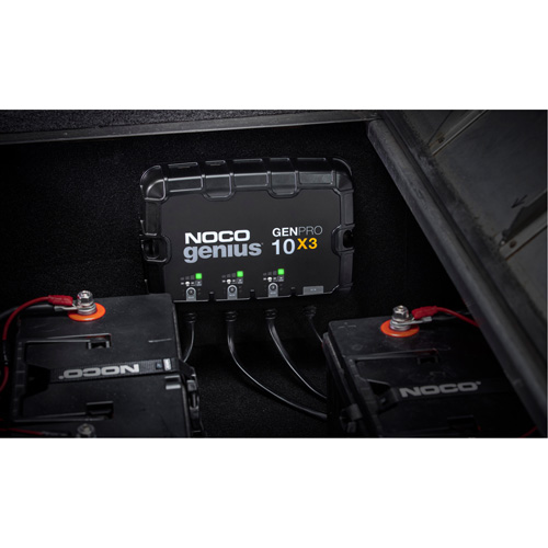Chargeur de batterie embarqu&eacute; &agrave; 3 sorties de 30 amp&egrave;res GenPro10X3 Genius MAS Chibougamau