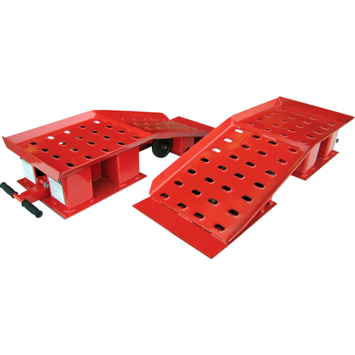 Pair of Wide Truck Ramps, 20000 lbs. Capacity, 50-1/2" L, 18-3/8" W, 9-1/4" H MAS Chibougamau