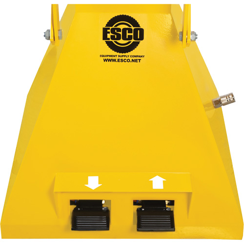&eacute;carteur pneumatique pour pneus de camionnettes et de camions l&eacute;gers MAS Chibougamau