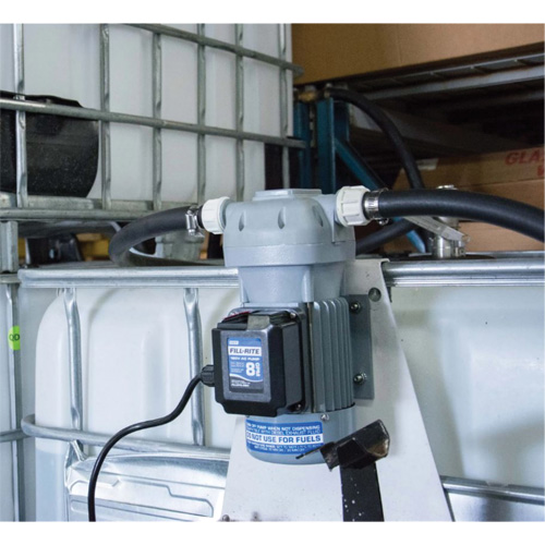 Pompe de transfert de fluide d'&eacute;chappement diesel (DEF) 115 V CA avec support pour cuve GRV et pistolet MAS Chibougamau