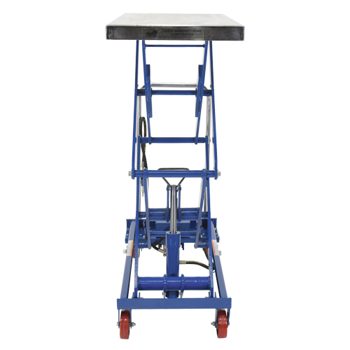 Pneumatic Hydraulic Scissor Lift Table, Steel, 35-1/2" L x 20" W, 800 lbs. Cap. MAS Chibougamau