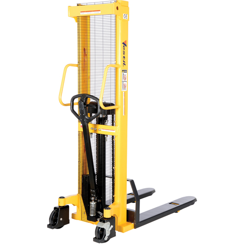 Gerbeur hydraulique manuel, Fonctionnement Pompe manuelle, Capacit&eacute; 2000 lb, Lev&eacute;e max 63" MAS Chibougamau