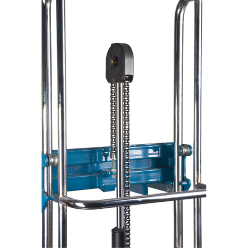 Hydraulic Platform Lift Stacker, Foot Pump Operated, 880 lbs. Capacity, 60" Max Lift MAS Chibougamau
