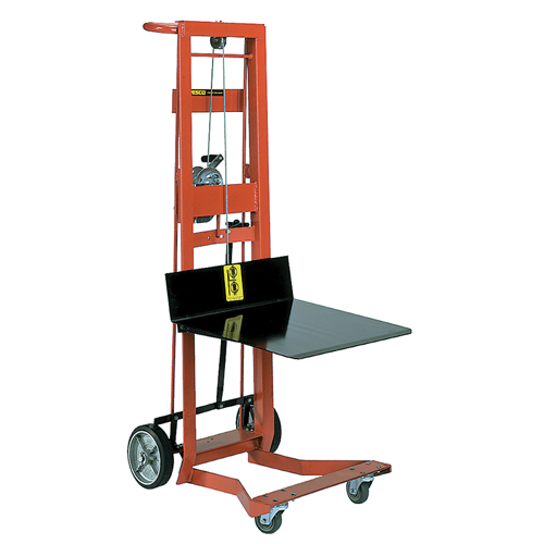 Platform Lift Stacker, Hand Winch Operated, 750 lbs. Capacity, 40" Max Lift MAS Chibougamau