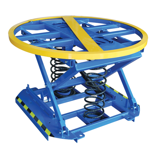 Spring-Operated Pallet Lifter, 43-5/8" L x 43-5/8" W, 4400 lbs. Cap. MAS Chibougamau
