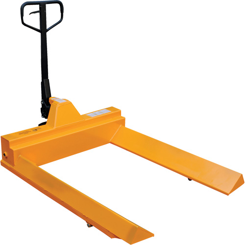 Transpalette pour mat&eacute;riaux en rouleaux, Acier, 48" lo x 7,5" la, Capacit&eacute; 4000 lb MAS Chibougamau