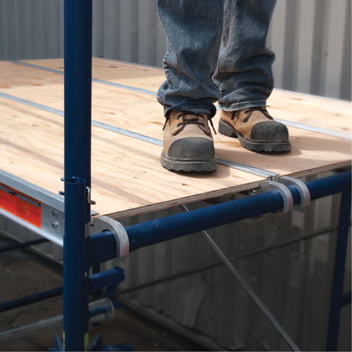 Complete Scaffold Tower with Casters, 69-1/2" D x 178" H MAS Chibougamau