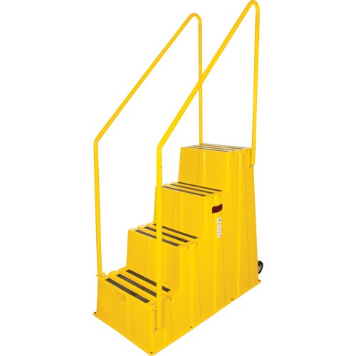 Industrial Step Stool, 4 Steps, 44" x 22-1/4" x 65-1/8" High MAS Chibougamau