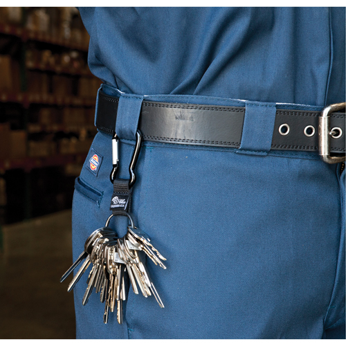 Split Ring Key Holder, Zinc Alloy Metal, 4-1/2" Cable, Carabiner Attachment MAS Chibougamau