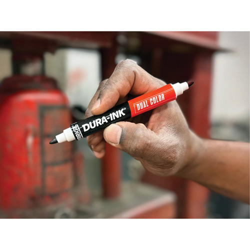 Markal&reg; Dura-Ink&reg; Dual Colour Permanent Ink Marker, Black/Red, Bullet Tip MAS Chibougamau