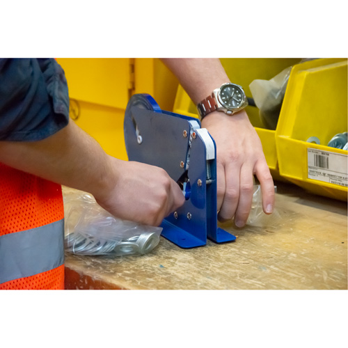 Machines robustes pour fermer les sacs MAS Chibougamau