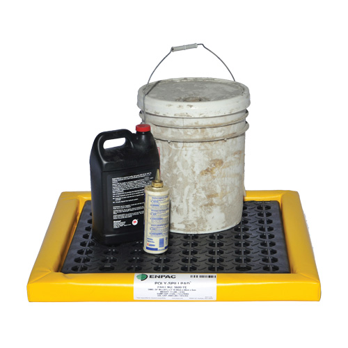 Poly-Spillpad Pads, 55-1/2" L x 55" W x 2-1/2" H, 12 US gal. Spill Capacity MAS Chibougamau