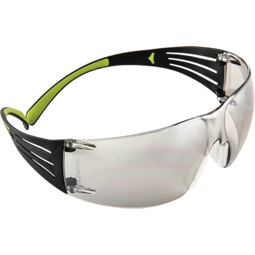 Lunettes de s&eacute;curit&eacute; SecureFit s&eacute;rie 400, Lentille Miroir int&eacute;rieur/ext&eacute;rieur, Anti-&eacute;gratignures, ANSI Z87+/R&eacute;pond ou surpasse la norme CSA Z94.3 MAS Chibougamau
