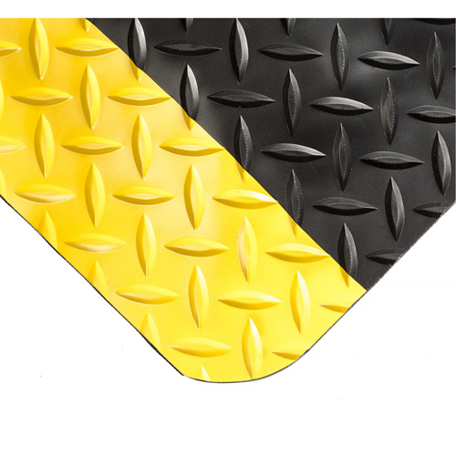 Smart Mats No.497, Diamond, 2' x 10' x 1", Black/Yellow, PVC/Urethane MAS Chibougamau
