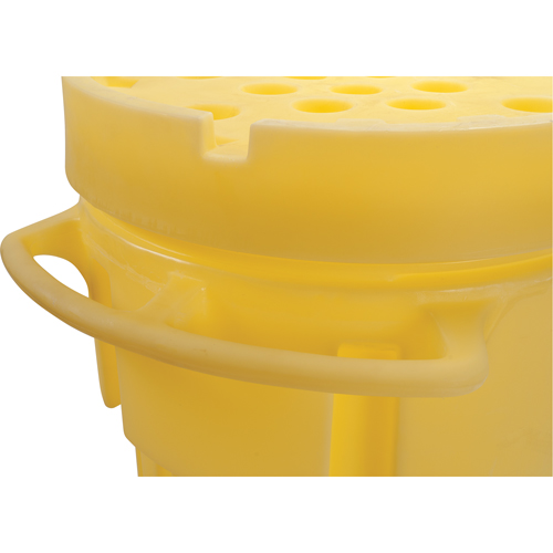 Trousse de lutte contre les d&eacute;versements de premi&egrave;re qualit&eacute;, Universel, Overpack/Baril de r&eacute;cup&eacute;ration, Absorbance de 95 gal. US MAS Chibougamau