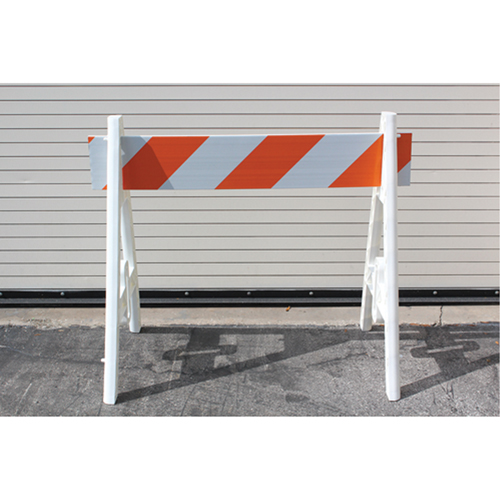 Barricades, A-Frame, 48" L x 40" H, Orange/White MAS Chibougamau