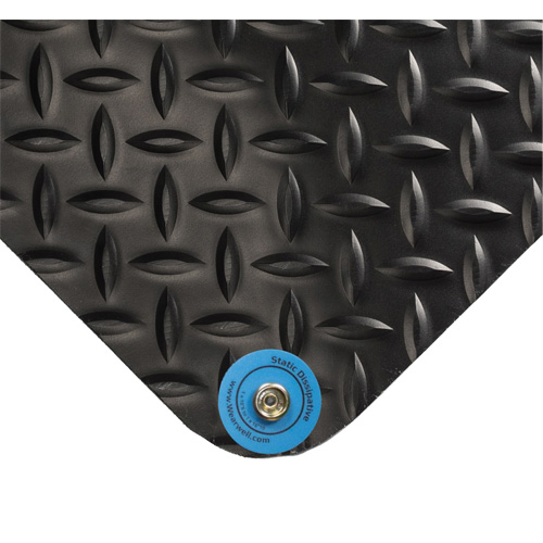 Electrically Conductive Mat No.786, 3' W x 10' L x 9/16" T, PVC, Diamond, Black MAS Chibougamau