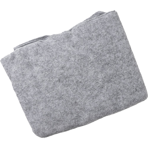 Couverture anti-feu avec sac de nylon Dynamic, Laine, 60" lo x 71" la MAS Chibougamau
