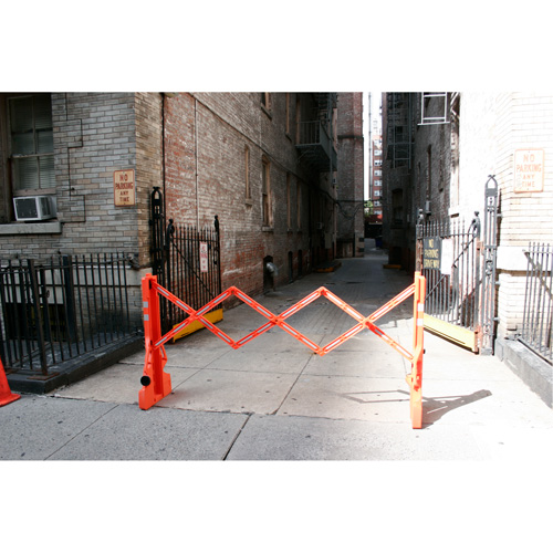 Barricade Multi-Gate, 43" h x 90" lo, Orange MAS Chibougamau