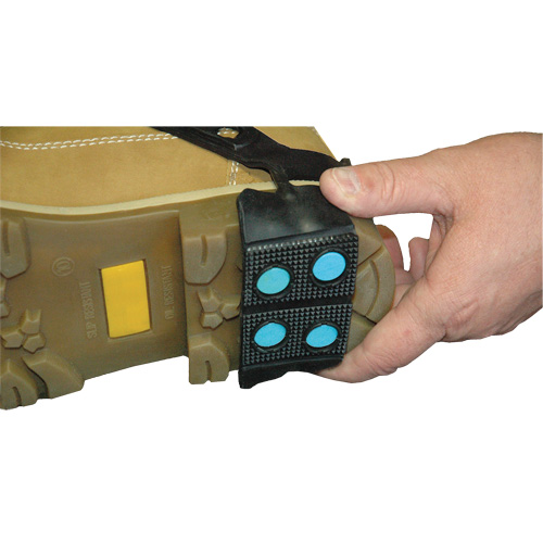 Aide &agrave; la traction du talon, Carbure de tungst&egrave;ne, Traction Crampon, Taille unique MAS Chibougamau