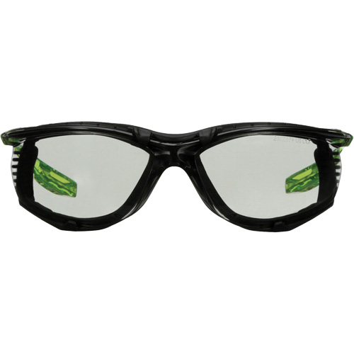 Lunettes de s&eacute;curit&eacute; de s&eacute;rie Solus CCS, Lentille Gris/Int&eacute;rieur/ext&eacute;rieur, Antibu&eacute;e/Anti-&eacute;gratignures, R&eacute;pond ou surpasse la norme CSA Z94.3 MAS Chibougamau