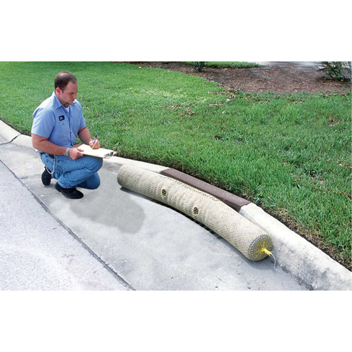 Ultra-Gutter Guard&reg;, Sediment, 96" L x 9" W MAS Chibougamau