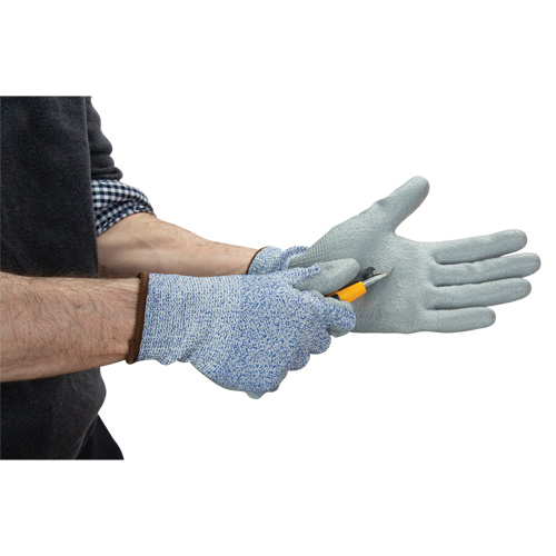 Gants &eacute;lastiques &eacute;cologiques r&eacute;sistants &agrave; la coupe, Taille 7, Calibre 13, Rev&ecirc;tement Polyur&eacute;thane, Enveloppe en PEHP/rPET, ASTM ANSI niveau A2 MAS Chibougamau
