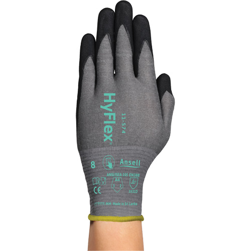 Gants r&eacute;sistants &agrave; la coupe HYFLEX 11-574, Taille 5/2T-petit, Calibre 21, Rev&ecirc;tement Mousse de nitrile, Enveloppe en Intercept, ASTM ANSI niveau A4/EN 388 niveau D MAS Chibougamau