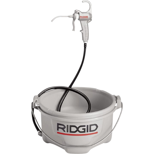 Burette no 418 a/1 gal. d'huile de filetage de premi&egrave;re qualit&eacute; MAS Chibougamau