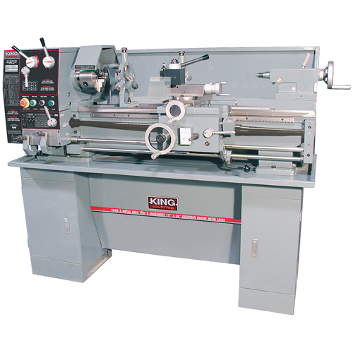 Gearhead Metal Lathes- With Taper Attachements, 65" L x 28" W x 49" H MAS Chibougamau