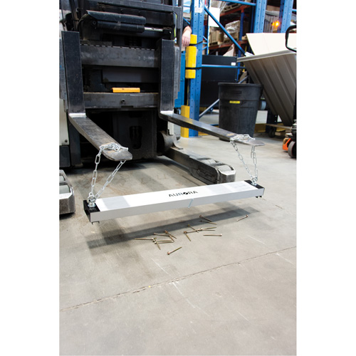Magnetic Yard Sweepers, 36" W MAS Chibougamau