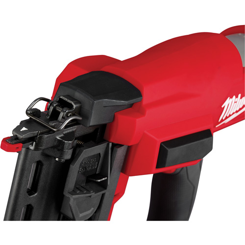 M18 FUEL 16 Gauge Straight Finish Nailer, 18 V, Lithium-Ion MAS Chibougamau