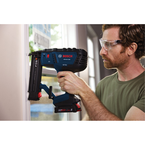 Brushless 18-Gauge Brad Nailer Kit with Standard Power Battery, 18 V, Lithium-Ion MAS Chibougamau