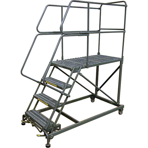 Plateformes de travail mobiles, Acier, 5 Marches, 50" ha, 36" p, 24" Marche, Stri&eacute; MAS Chibougamau