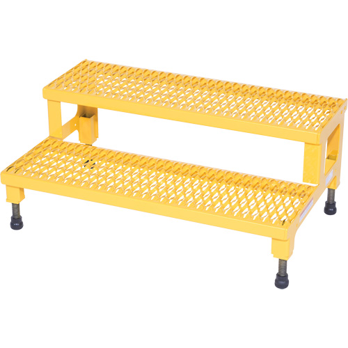 Plate-forme ajustable Step-Mate, 2 marche(s), 36-3/16" la x 22-7/8" lo x 15-1/4" h, Capacit&eacute; 500 lb MAS Chibougamau