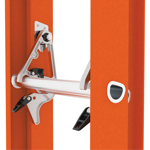 BuildMan&reg; Extension Ladder, 300 lbs. Cap., 16' H, Grade 1A MAS Chibougamau