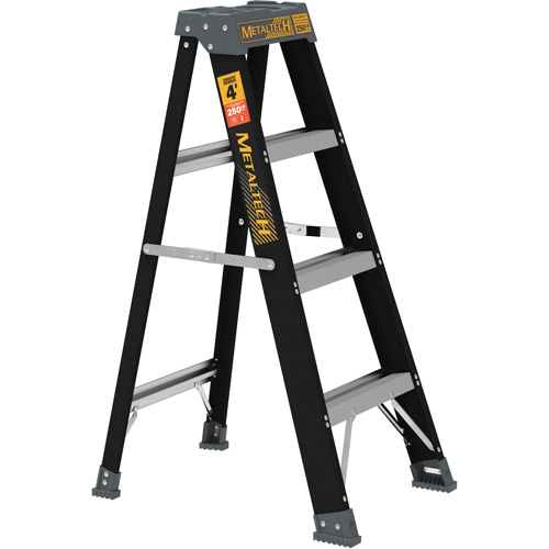 Step Ladder, 4', Fibreglass, 250 lbs. Capacity, Type 1 MAS Chibougamau