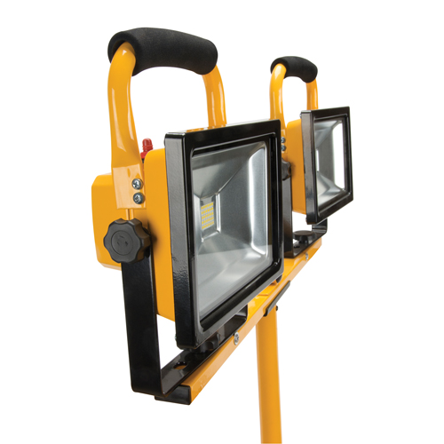 Twin-Head Work Light, LED, 40 W, 4800 Lumens, Aluminum Housing MAS Chibougamau