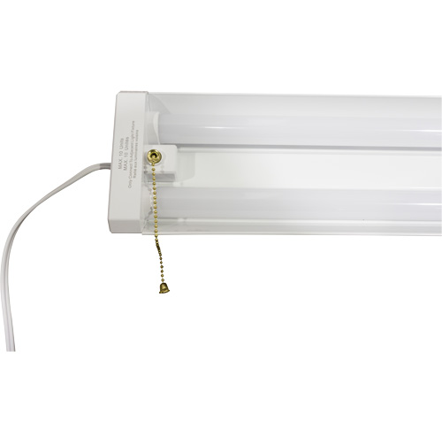 Lampe interconnectable pour atelier, DEL, 120 V, 42 W, 2,9" h x 6,3" la x 47,4" lo MAS Chibougamau