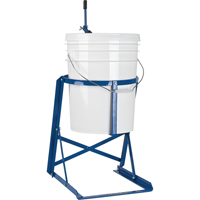 Can Tipper, 5 US gal. (4.16 Imperial Gal.), 75 lbs./34 kg. Capacity, 11-1/2" Dispensing Height MAS Chibougamau