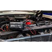 Genius&reg; 10 10-Amp Battery Charger MAS Chibougamau