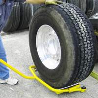 Truck Wheel Dolly, 280 lbs. Capacity MAS Chibougamau