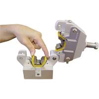 A/C Hose Crimper MAS Chibougamau