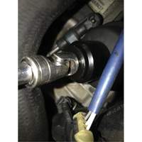 Douille pour filtre &agrave; carburant Cummins 6,7 L - 28 mm MAS Chibougamau