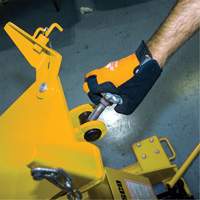 Yellow Jackit Transmission Jack, 2.2 Ton(s) Lifting Capacity MAS Chibougamau