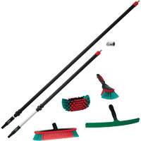 Ensemble d'outils de la s&eacute;rie Transport pour le nettoyage de l'ext&eacute;rieur de camion gros porteur MAS Chibougamau