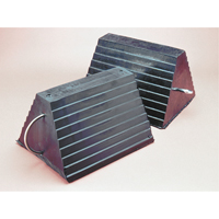 Wheel Chock, 9" x 8" x 6", Black MAS Chibougamau