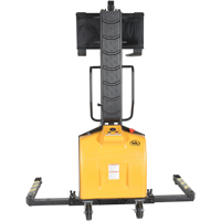 Gerbeur motoris&eacute; avec m&acirc;t &eacute;troit, Fonctionnement &eacute;lectrique, Capacit&eacute; 1500 lb, Lev&eacute;e max 63" MAS Chibougamau
